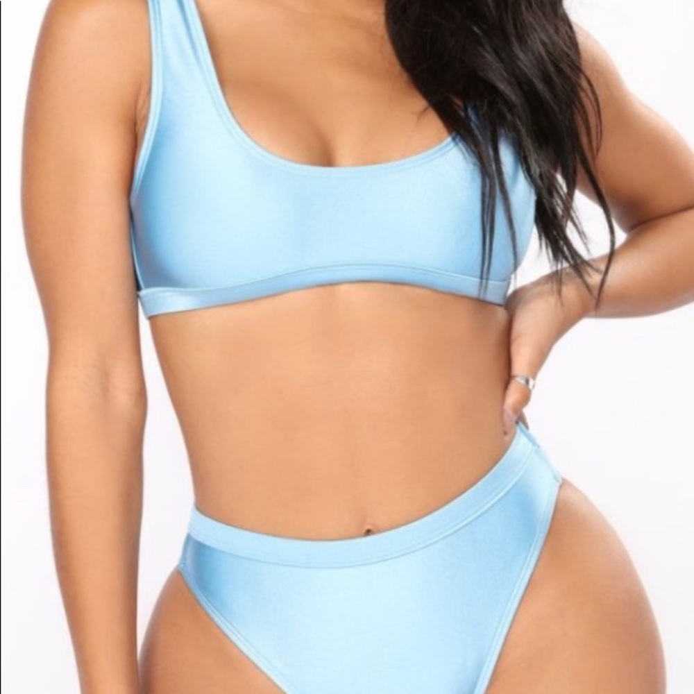 Fashion Nova baithing suit